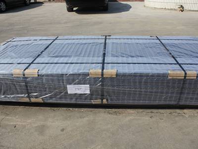 2 in × 2 in welded wire lath panels are packed in pallets, with plastic film and fastener wrapped.